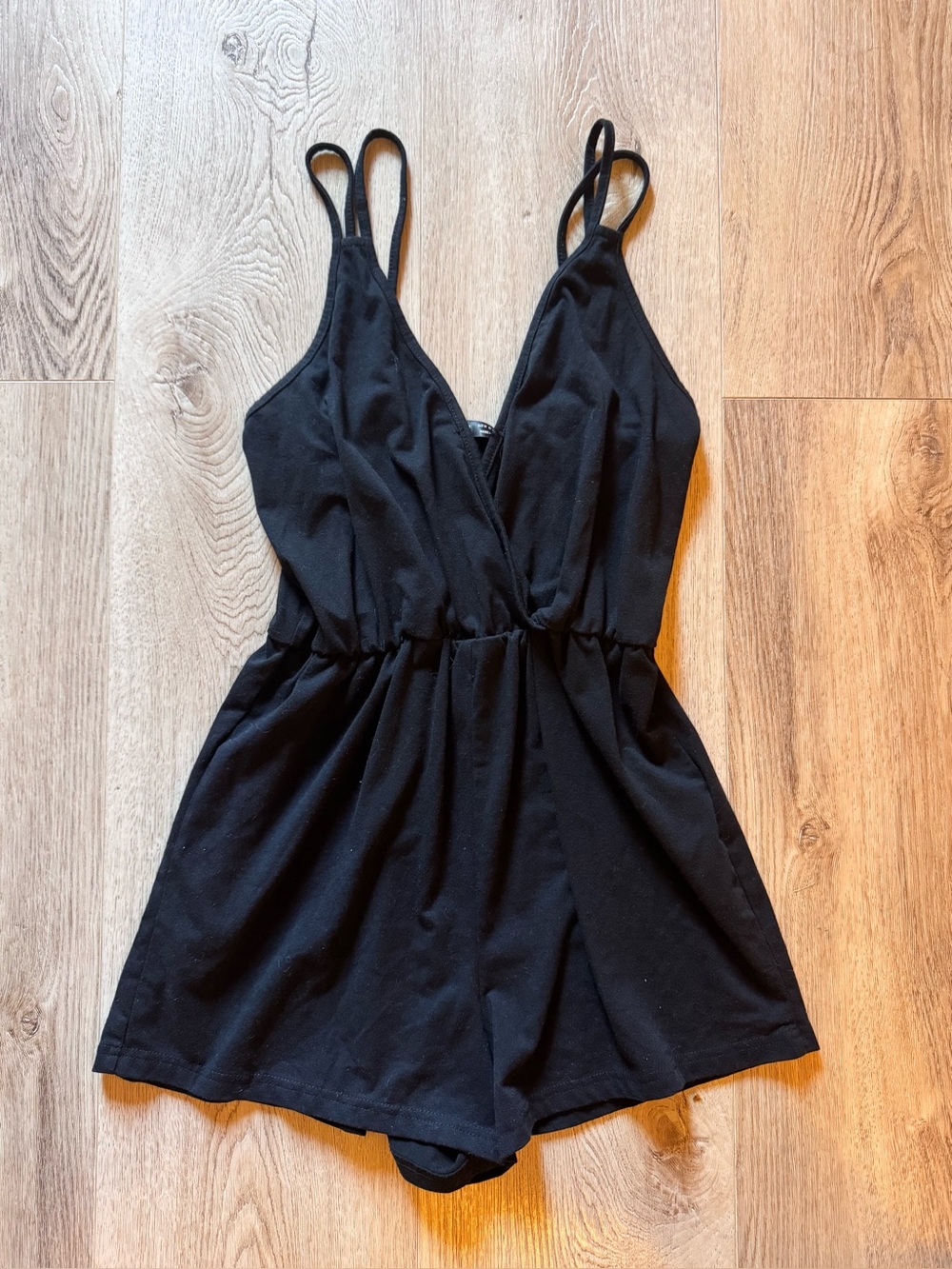 SHEIN Classic Black Women's Romper v- neck sz medium